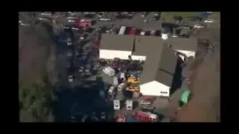 'EVERYONE MUST SIGN IN to movie set - SANDY HOOK SHOOTING INVE' - 2013