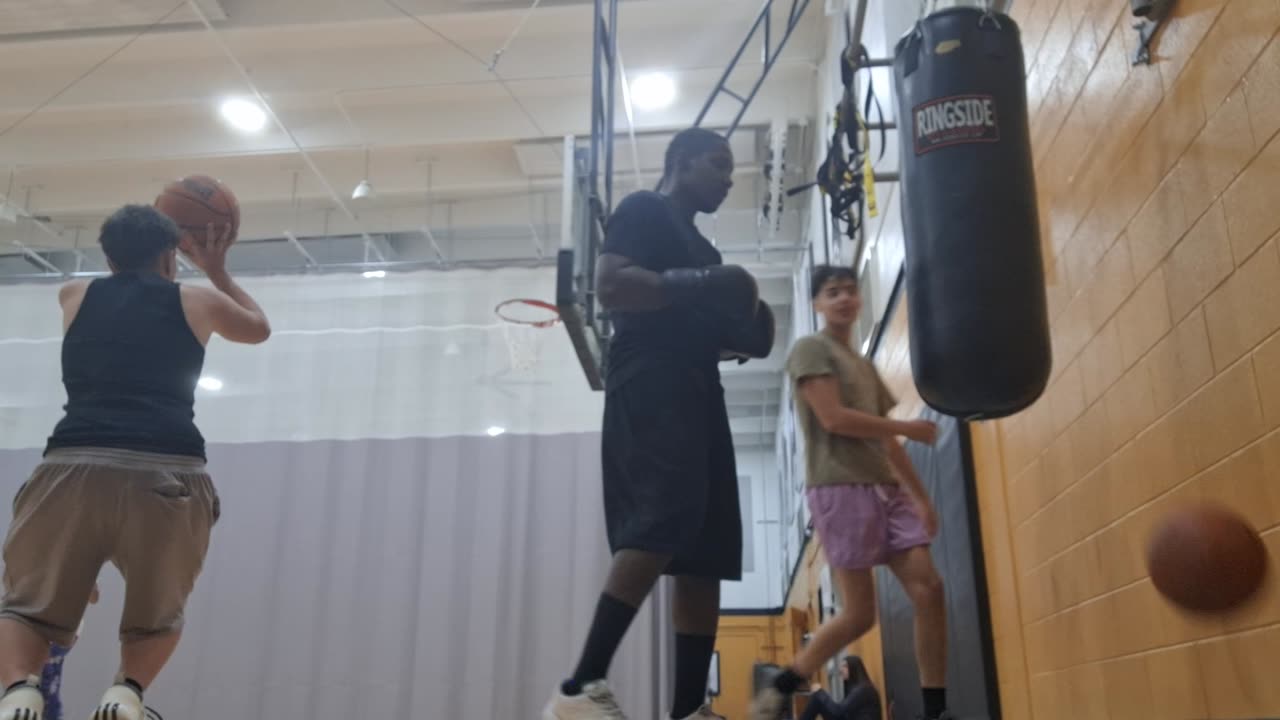 Heavybag Training (hard hooks)