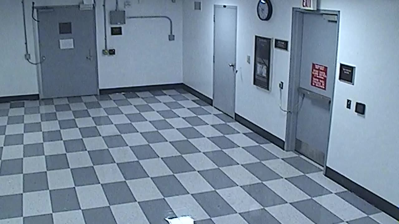 6024RHOBG1G101BLobbyEntry_2021-01-06_20h40min01s750ms.mp4