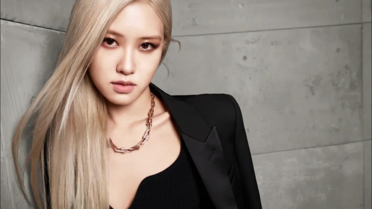 Rosé covers Money by Lisa from BLACKPINK