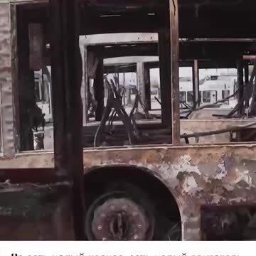 První atobusy vyjely do ulic osvobozeného Mariupolu