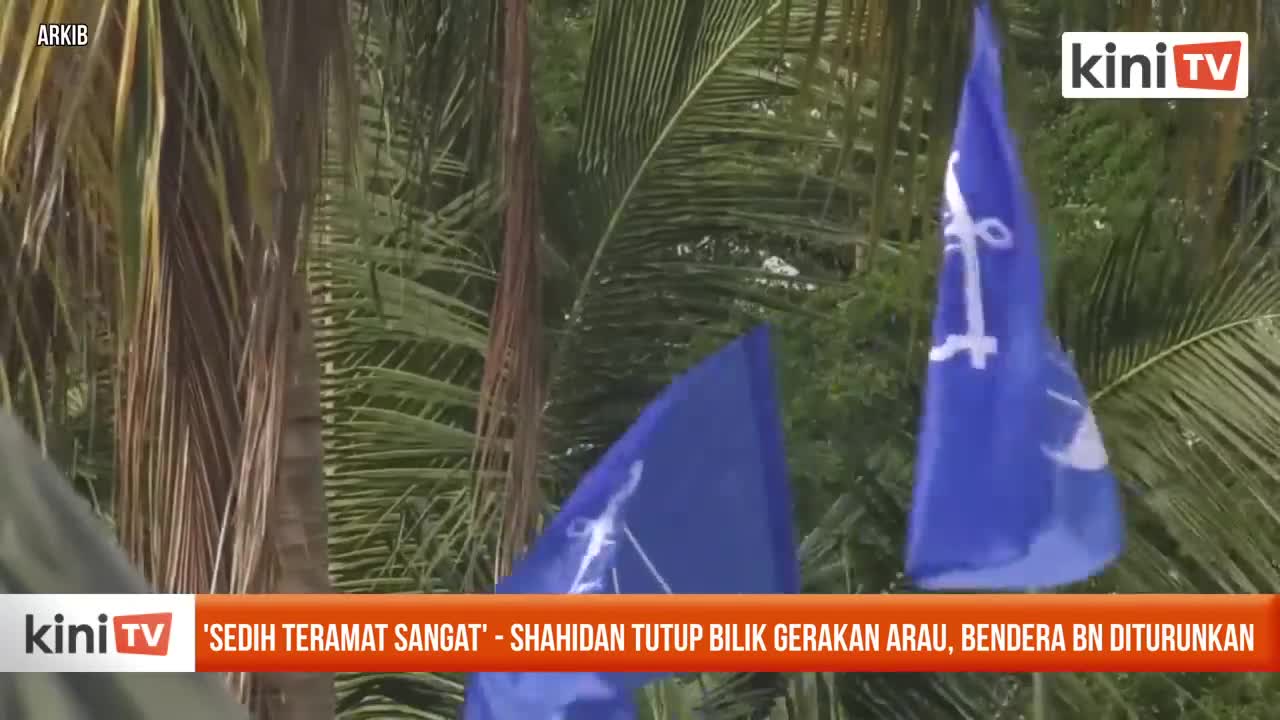 'Sedih teramat sangat' - Shahidan tutup bilik gerakan Arau, bendera BN diturun