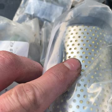 Different ways to change the fuel filter in a #HMMWV