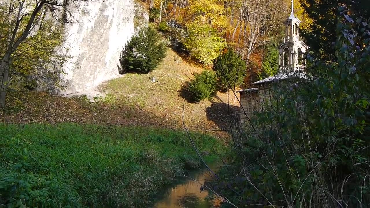 Ojców National Park in Poland and an intriguing Neanderthal in the Dark Cave.