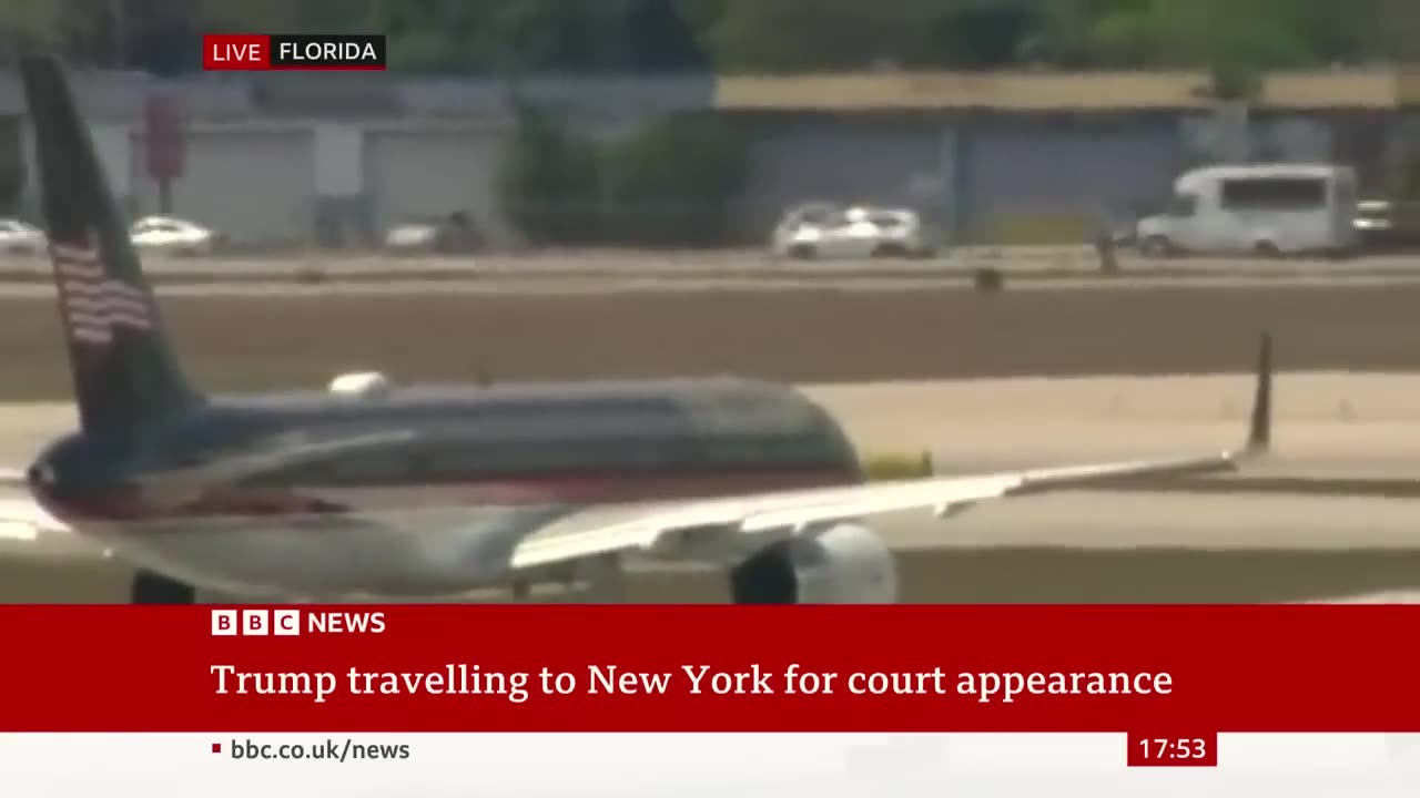 Donald Trump starts journey from Florida to New York to face criminal charges – BBC News