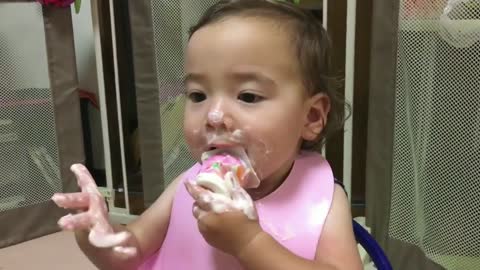 Twins Babies Having Fun Eating Yoghurts😍