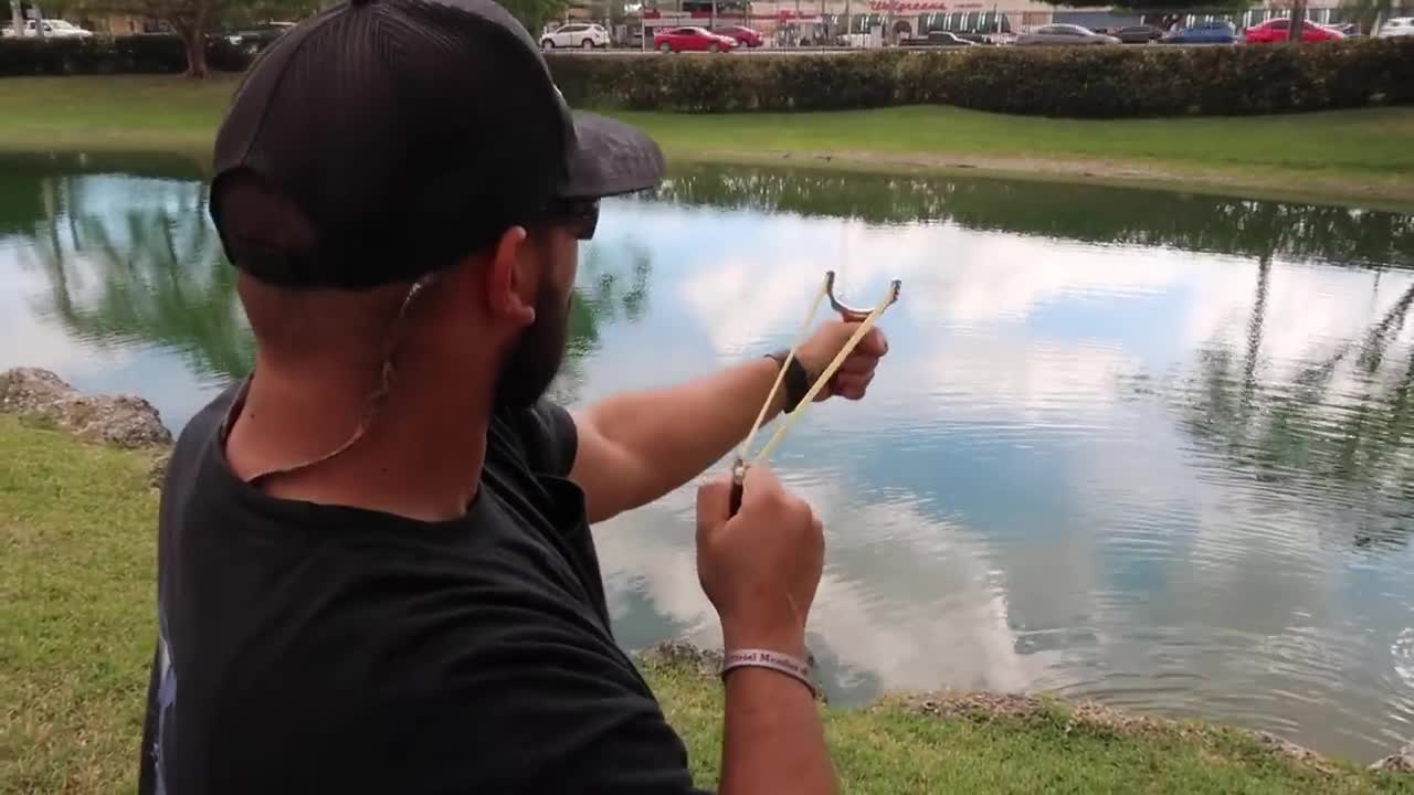 SLINGSHOT Fishing!