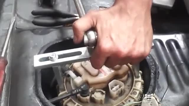 Installation of automobile gearbox