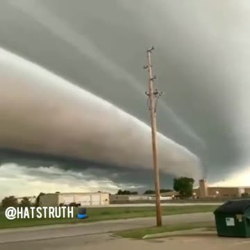 Chemtrails ramping up to accelerate food shortage.