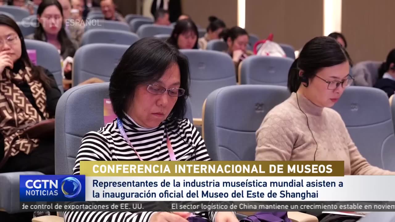 Representantes asisten a la inauguración oficial del Museo del Este de Shanghai