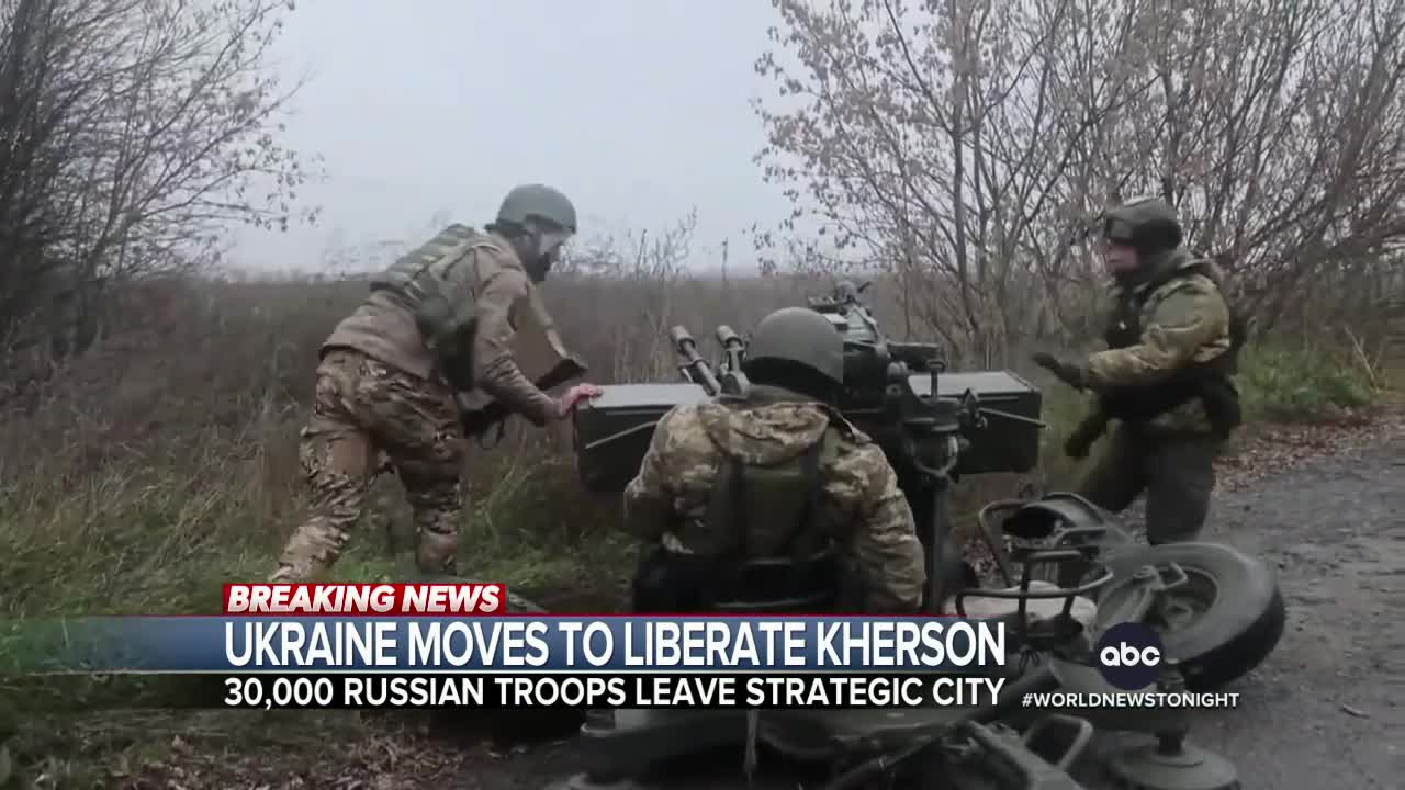 Relief, jubilation in Kherson as Russian troops retreat_2