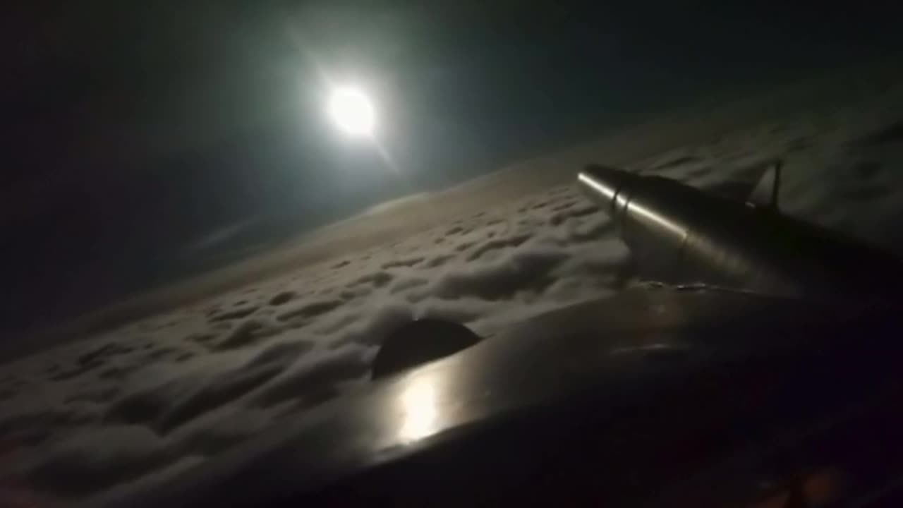 TY 95MC night flight