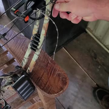 Putting New Strings on a Compound Bow!!