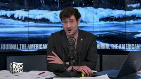 Furious Mother Lashes Out At Teachers Who Secretly Convinced 7th Grader She Was Trans