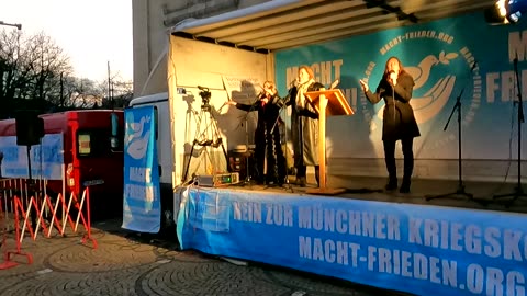 MACHT FRIEDEN - Abschlusskundgebung - München 17.02.2024 - Kriegskonferenz / Sicherheitskonferenz