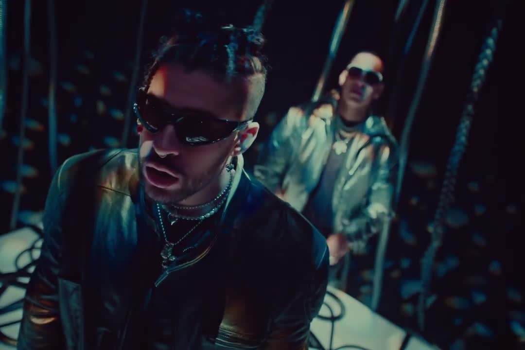 Daddy Yankee x Bad Bunny - X ltima Vez Official Videop1