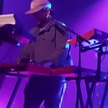 Ross Bogan (Doom Flamingo) - LIVE @ Barrelhouse Ballroom (Short 2)