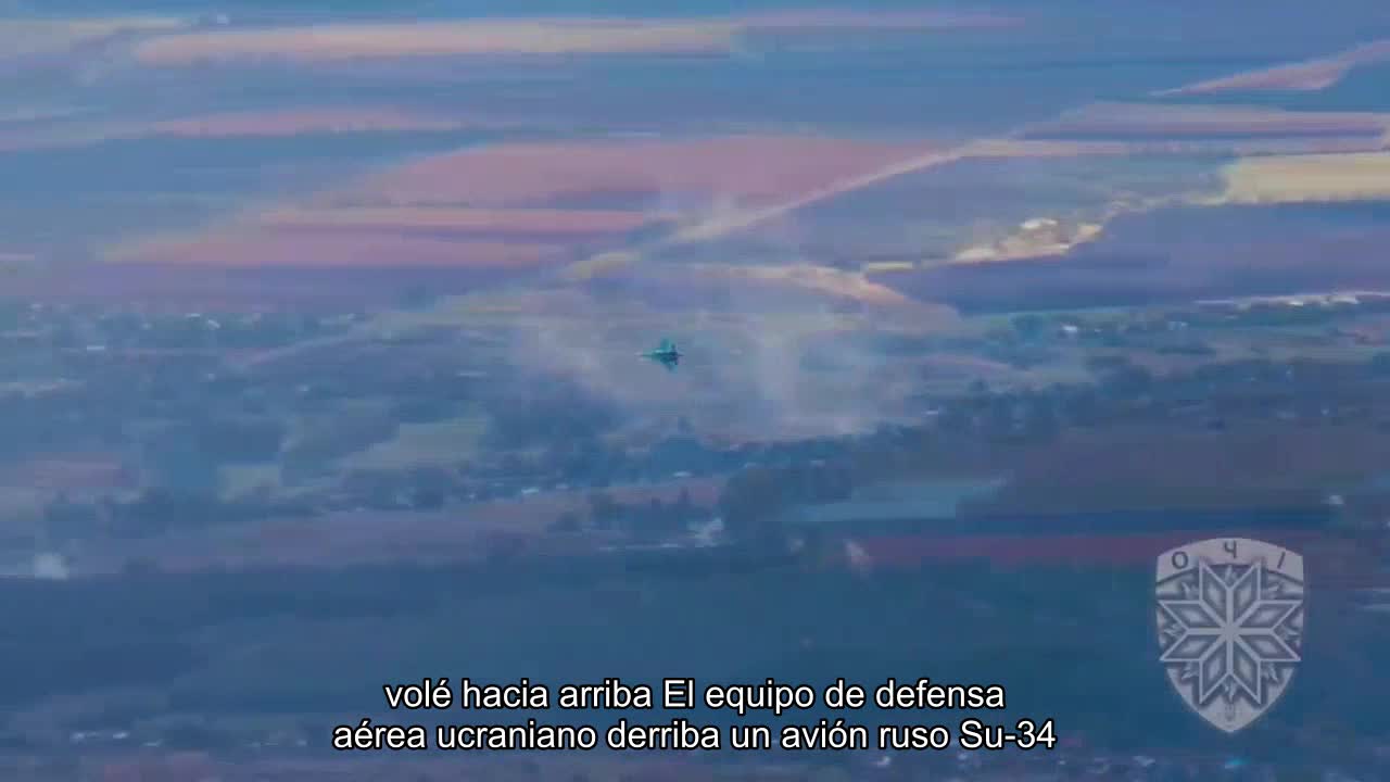 volé hacia arriba Los sistemas de defensa aérea ucranianos derriban un avión ruso Su-34 durante un