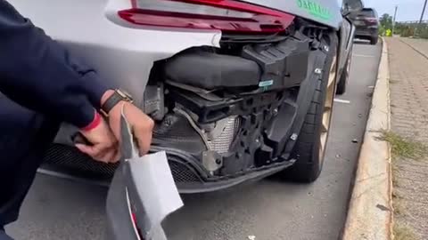 Car accident, cut the damaged automotive sheet metal.