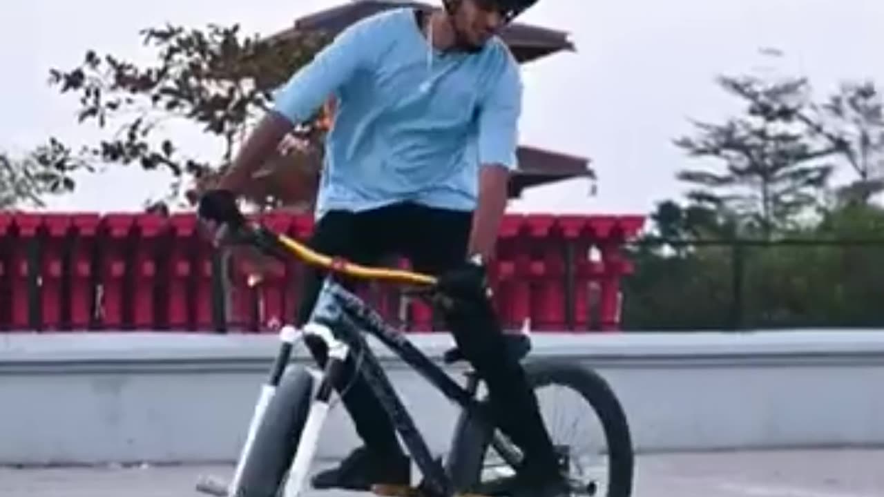 Cycle stand