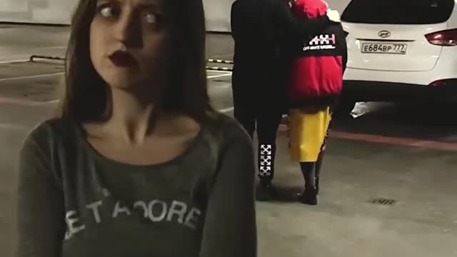 HOW DID SHE UNDERSTAND..?🤭