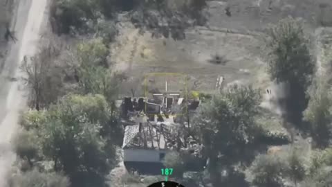 ►🇷🇺🇺🇦🚨❗️⚡️ Ukrainian Dragon Drone dropping incendiary mixture at Nikoleavka