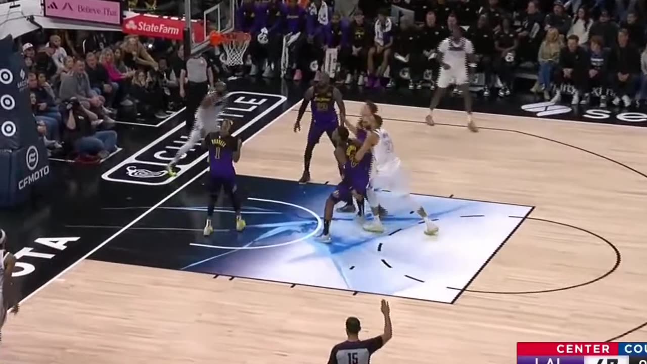 #LeBron's Dominant Performance A Night to Remember #LeBronJames #KingJames #LakersPride #NBAIcon