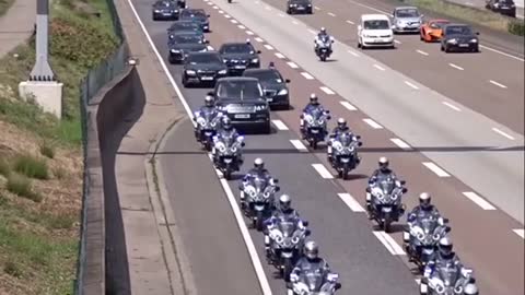 Trump Gets*Escorted" With Strong Security