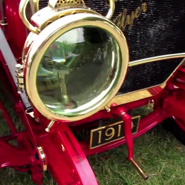 1910 Thomas Flyer Touring Car