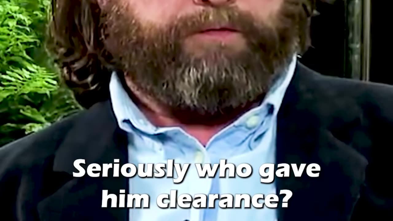 😠Do you think a woman like Michelle Obama would marry a nerd? On Between Two Ferns