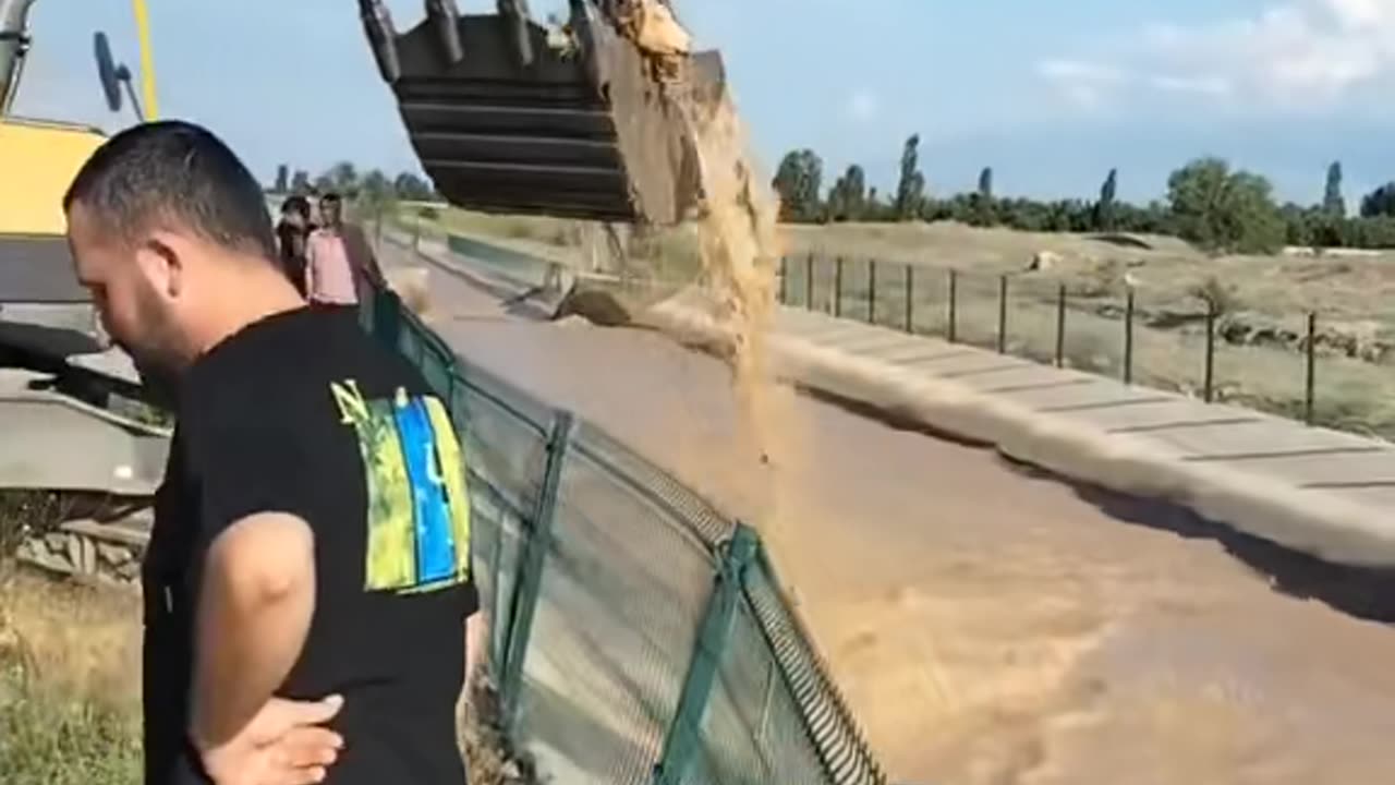 Help to Cow with excavator