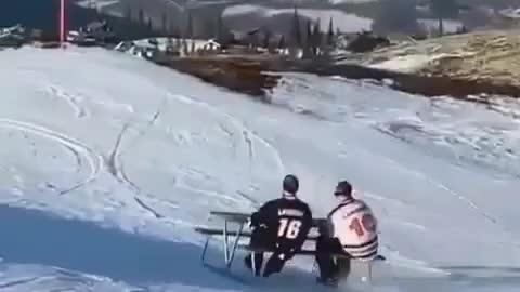 Let's make a picnic at the mountain! 😀