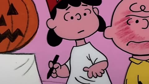 Charlie Brown 🟤 Halloween 🎃 #halloween#store#fear