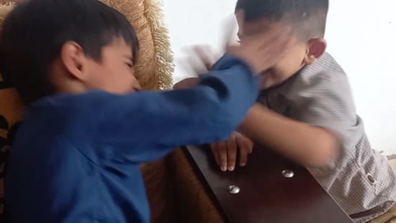 Competition of slaps