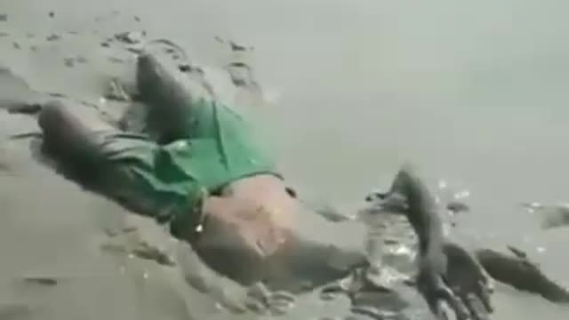 funny!! child's head stuck in the mud