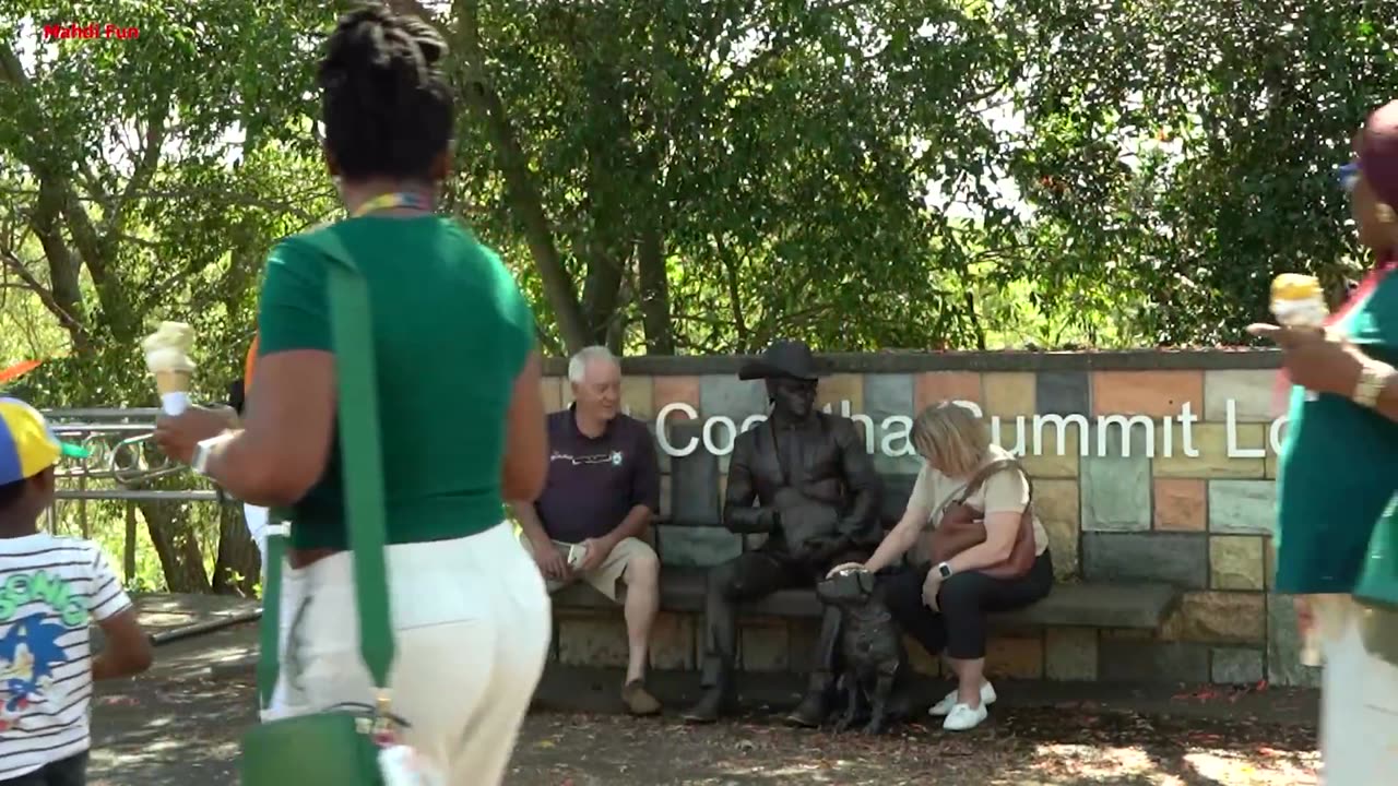 Statue Prank -- cowboy_prank MT COOT THE LOOK OUT BRISBANE. Don't miss it.