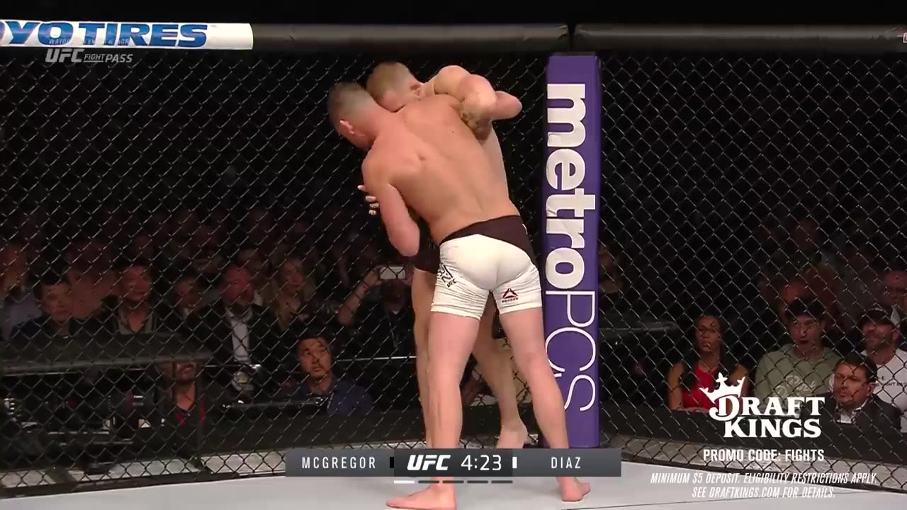 Nate Diaz vs Conor McGregor