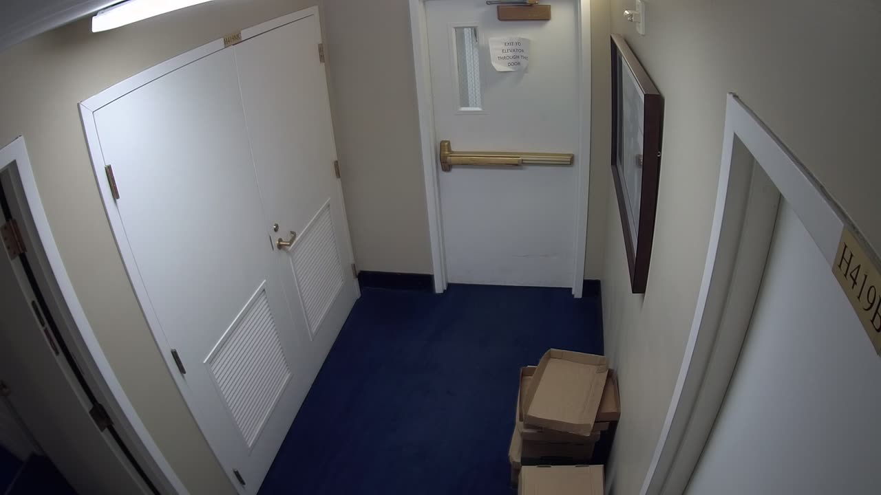0450USCH04WestAtticnearH422_2021-01-06_12h40min01s590ms.mp4