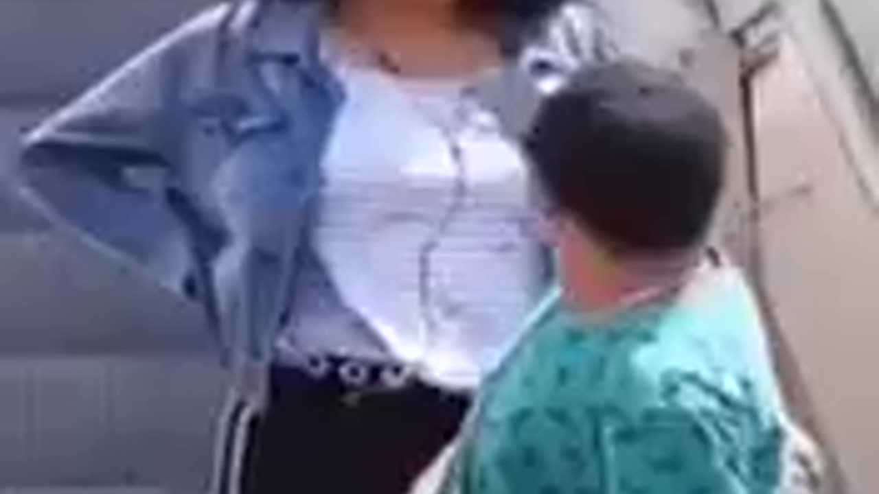 He Said: "Mia, is that you?"