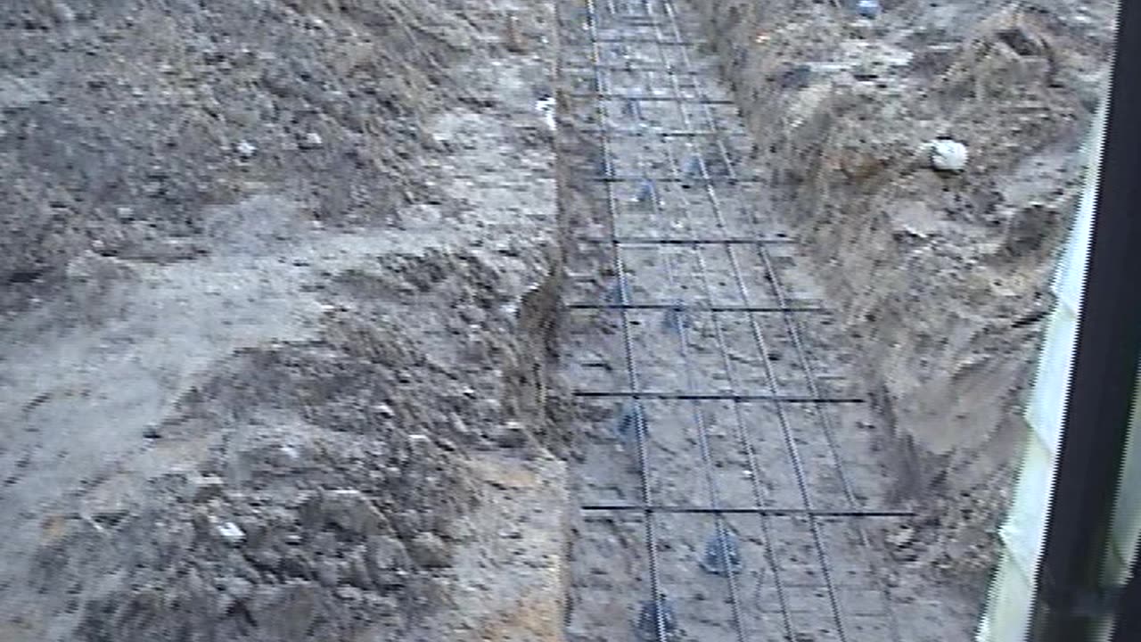 foundationDig2.mpg