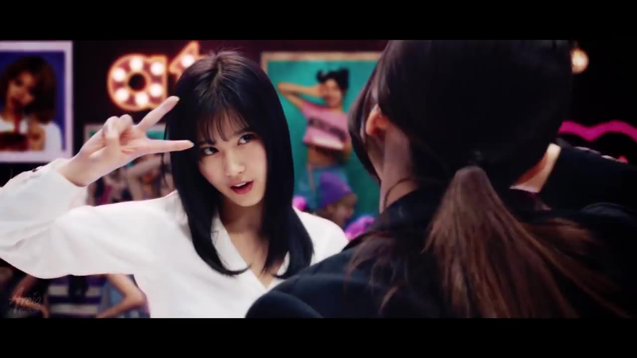 TWICE - What is Love Areia Kpop Fusion 37