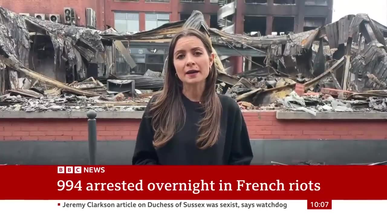 Nearly 1,000 arrested on fourth night of riots in France - BBC News