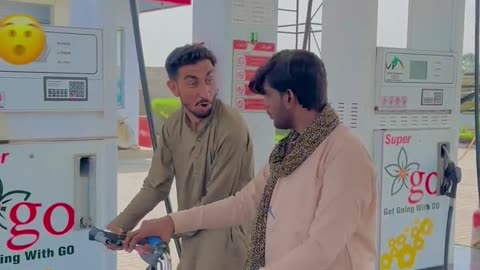 Free petrol in Pakistan🤣