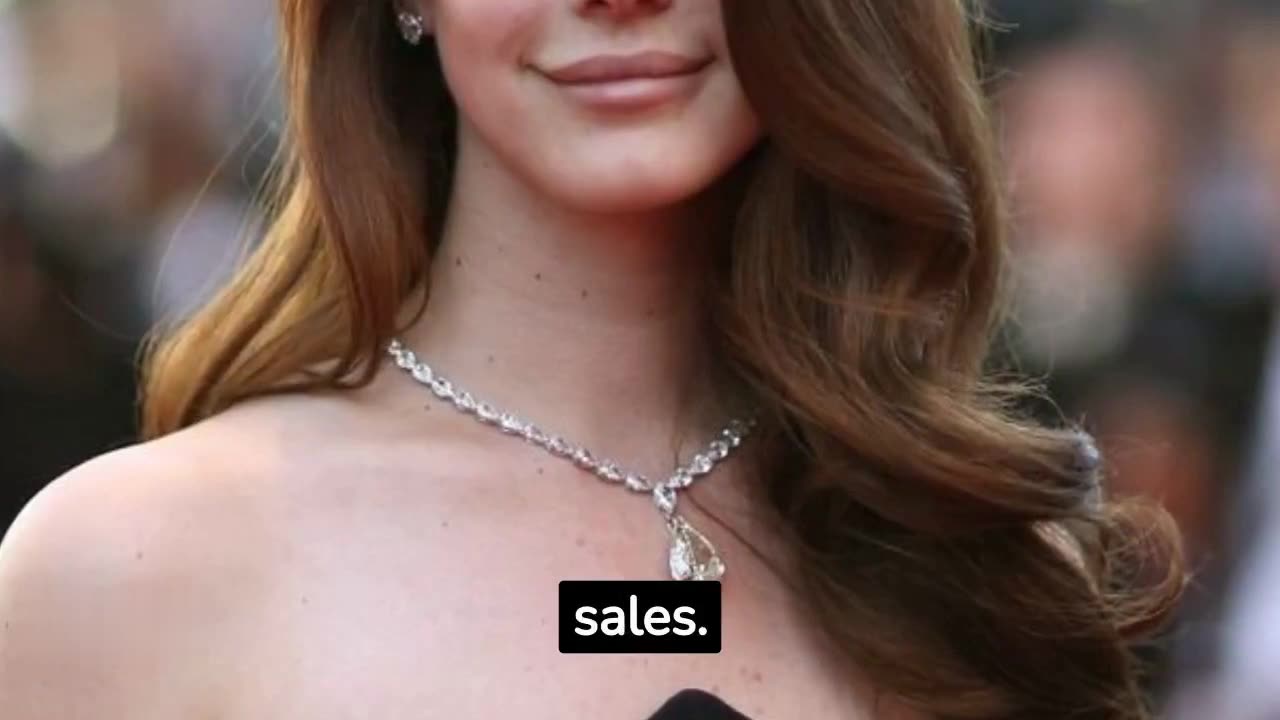 Lana Del Rey: The Down-to-Earth Millionaire