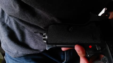 Como Hacer un Clip para Pistola con un Gancho de Ropa