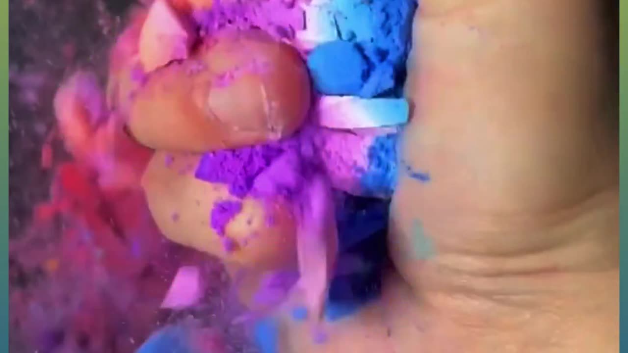 Mesmerizing Gym Chalk Art: Boom Liquid Watercolour Magic | Oddly Satisfying Results! 🎨