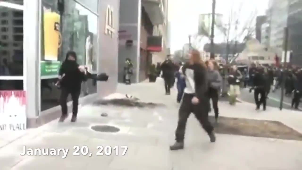 Jan 20 2017 DC 2.0 Antifa anti-trump Riots, smashing windows and being chased by police