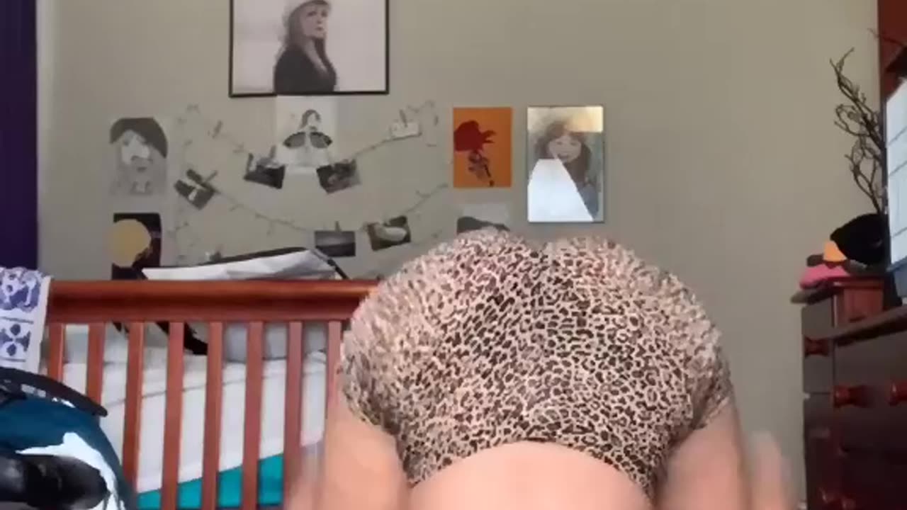 Funny Video romantic girl