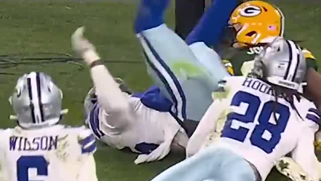 AARON RODGERS BLOCK!