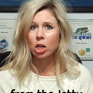 Lucky Boaters Escape Near death Encounter With The Texas Jetties #news #fishing #rescue